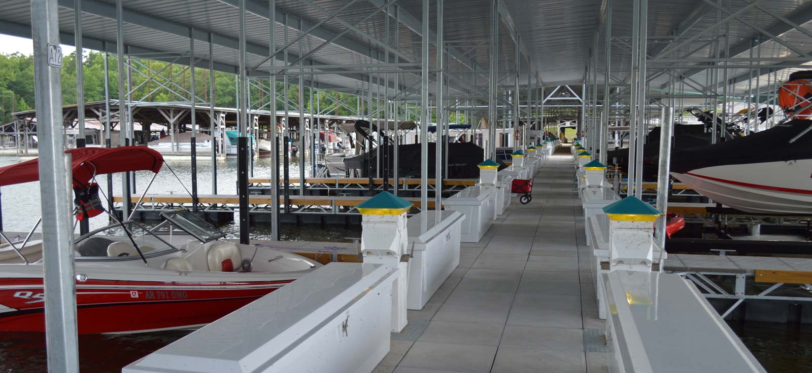 Dock boxes marina 1 | dock boxes unlimited inc Dock boxes marina 1