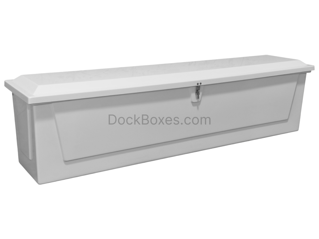 Dock Box Model 825