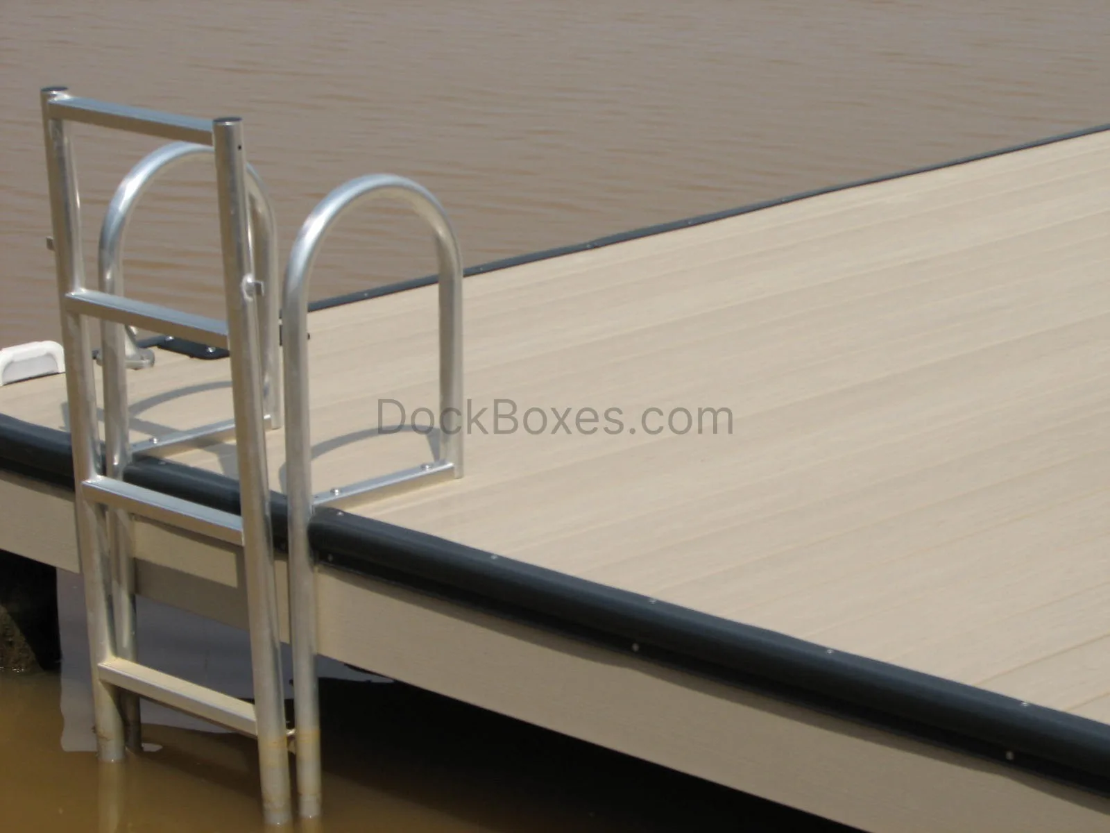 12-Inch Urethane Foam Corner Bumper - Image 3