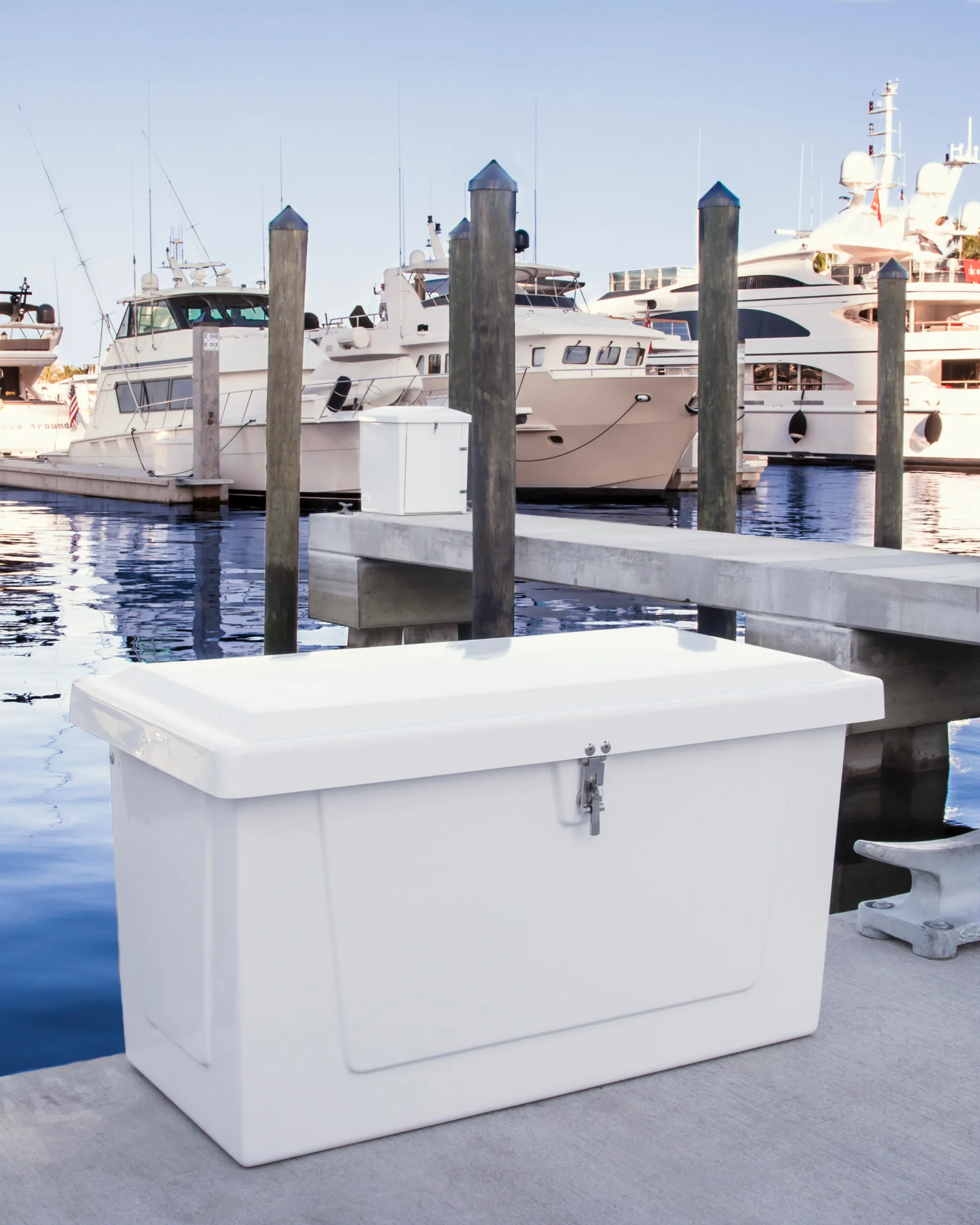 Pier 66 marina in Fort Lauderdale Florida with models 323 dock boxes and TR2 trash containers installed on docks