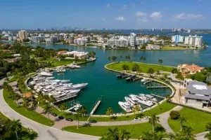Docking Decisions: How to Choose the Perfect Marina for You