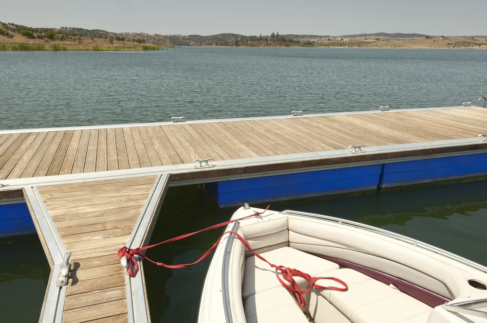 How Many Boat Dock Floats Will You Need? Dock Boxes Unlimited