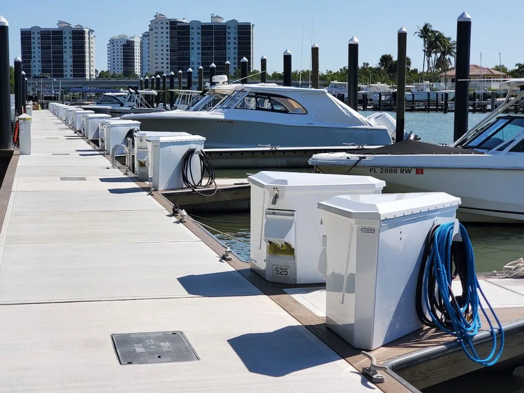 pelican isle yacht club