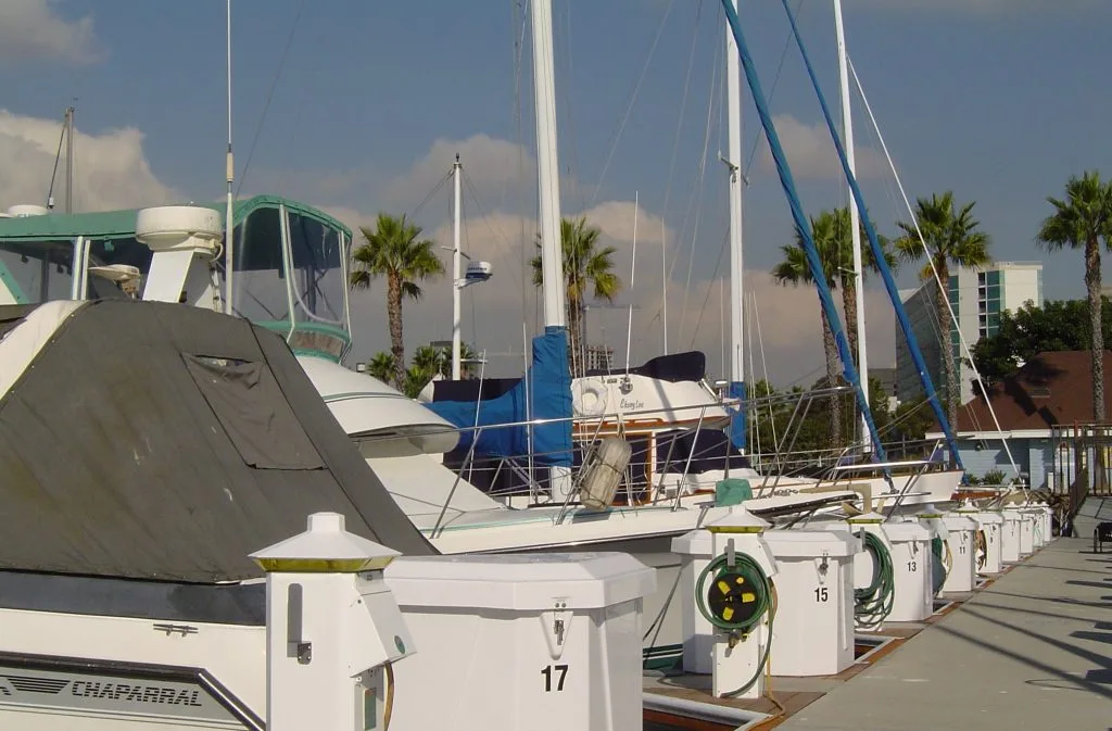 how-to-organize-your-dock-equipment-dock-boxes