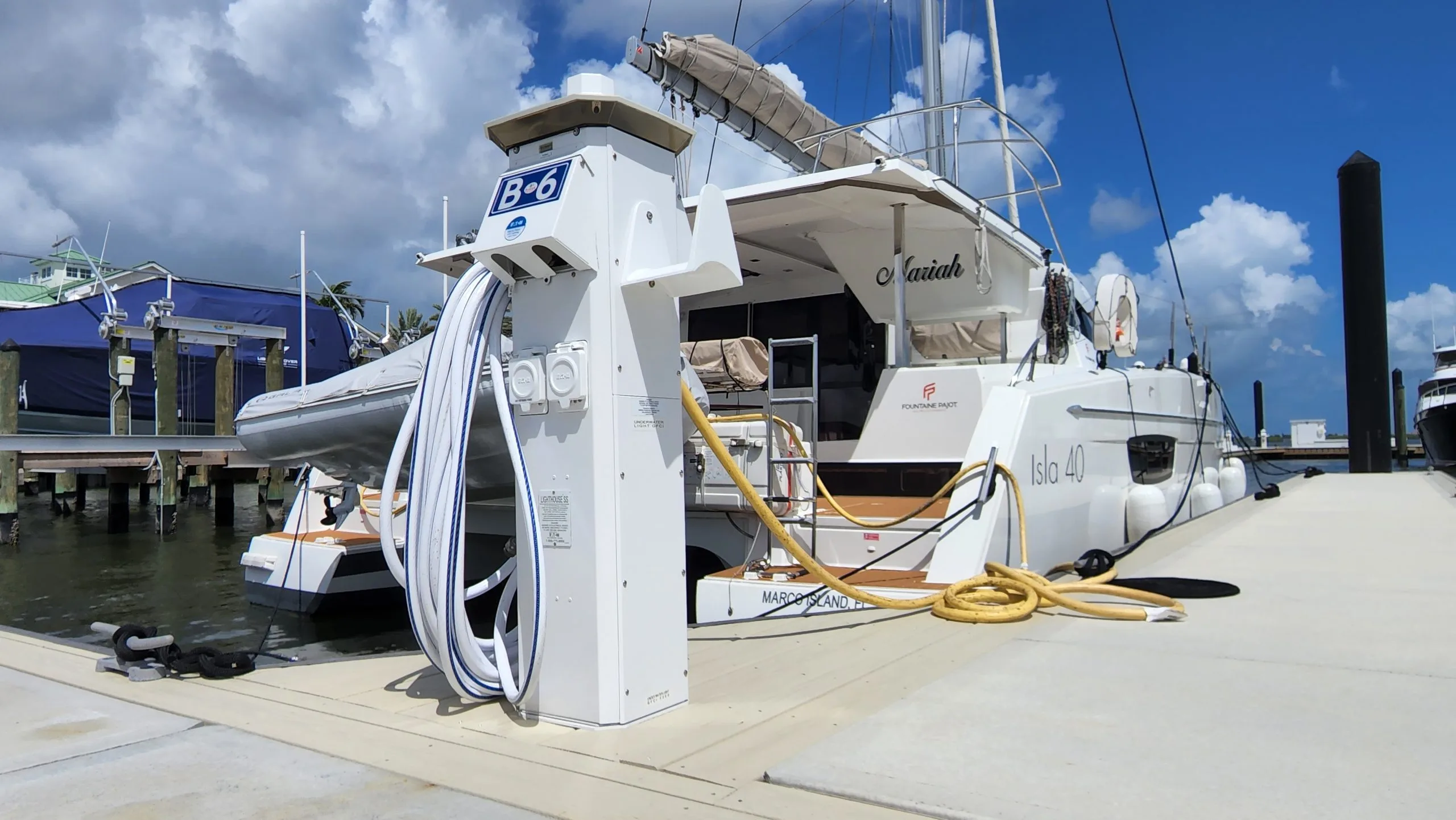 marine power pedestals
