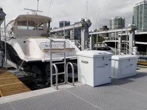 the-best-dock-ladders-for-you-dock-boxes