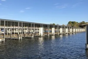 top-rated-fiberglass-marine-storage-lockers-dock-boxes