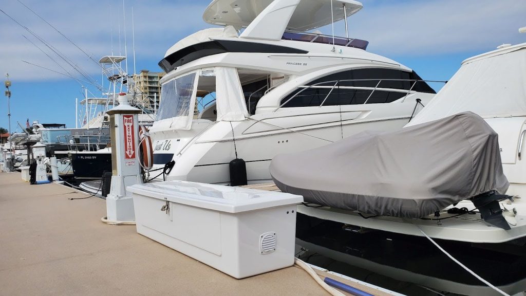 Fiberglass Dock Boxes How to Choose the Right One for Slips